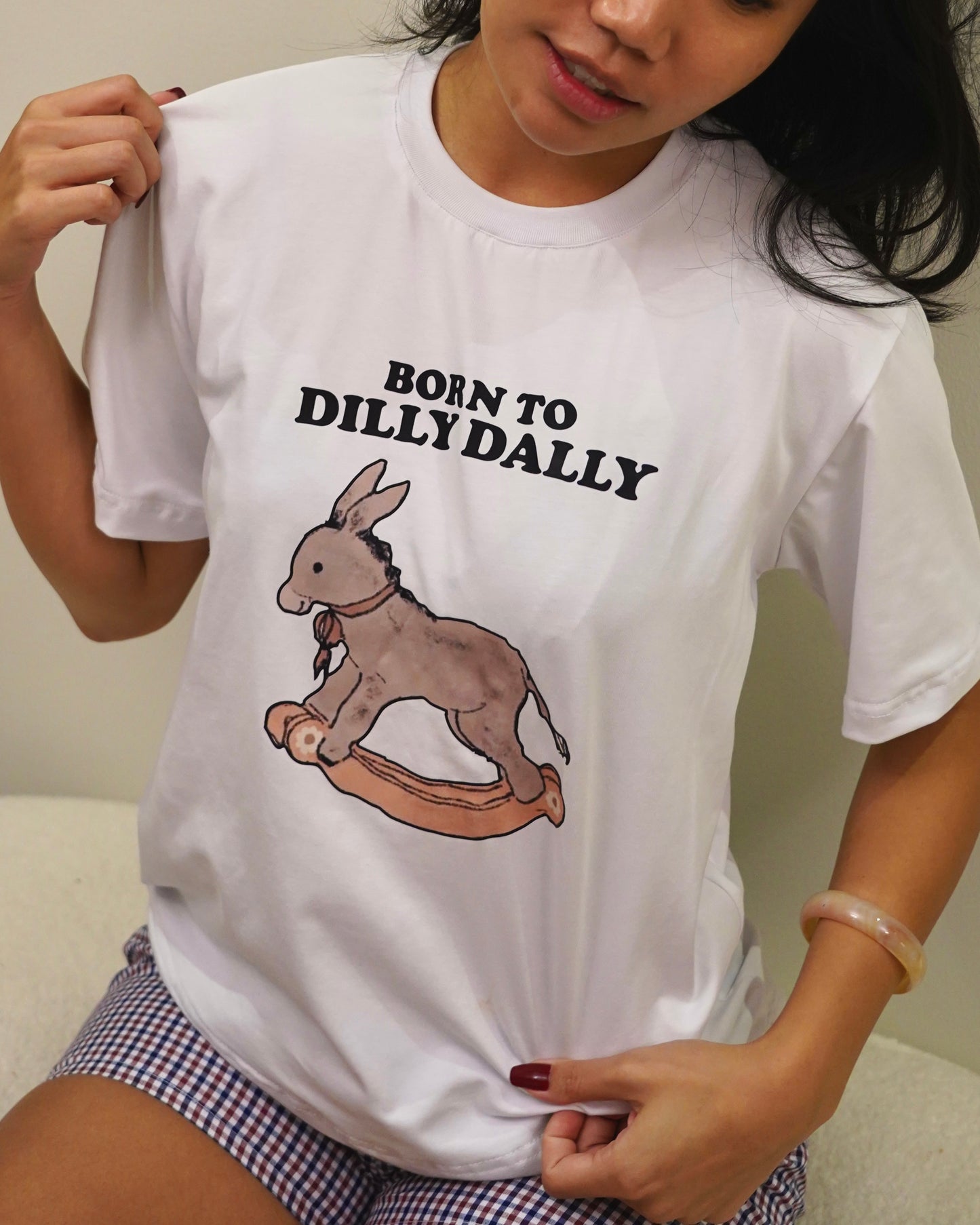 Dilly Dally Tee